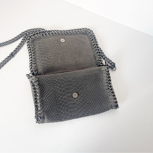 Leather Borse in Pelle snake embossed Chain Wrapped Crossbody bag - Picture 2 of 9